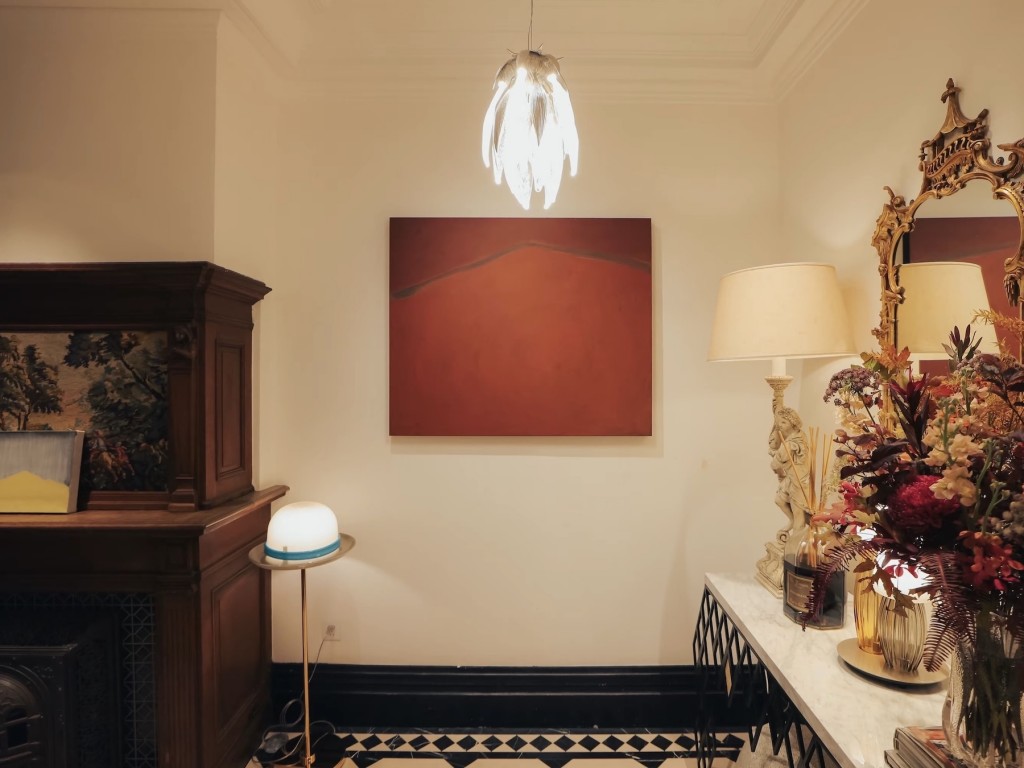 Work by Wang Yizhou in a private collection. Courtesy of the artist, and Moodsea Gallery