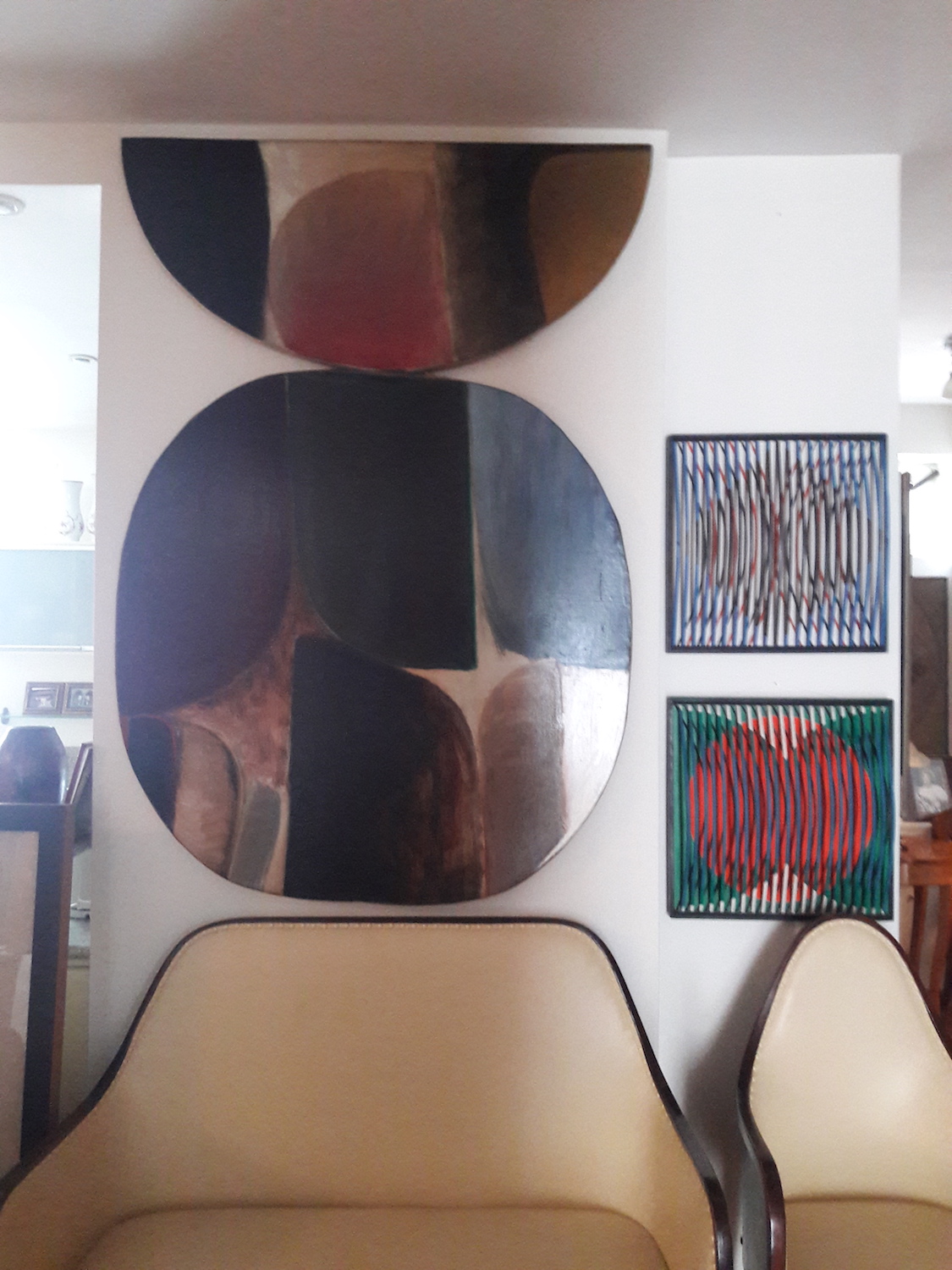 Kompozycja Kol strukturalna XXXI, 1963, Jan Berdyszak; Interferencje, 1974, Jan Ziemski; Interferencje, 1974, Jan Ziemski. Courtesy of Wojtek Fibak.