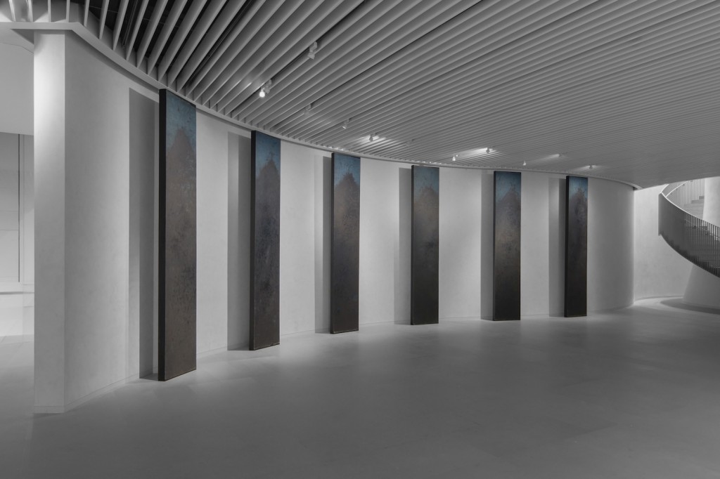 High Mountain, 2010, Oil on Canvas, 72 x 370 CM x 6. Solo Exhibition “The Quiet Sublime” by Wang Yizhou, Aurora Museum, Shanghai, 2026. Courtesy of the artist, Aurora Museum and Moodsea Gallery