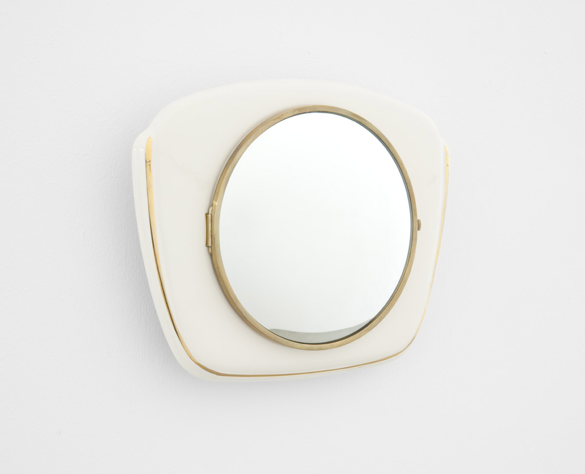 Alicja Kwade, Watch, 2009. Courtesy of WAI.
