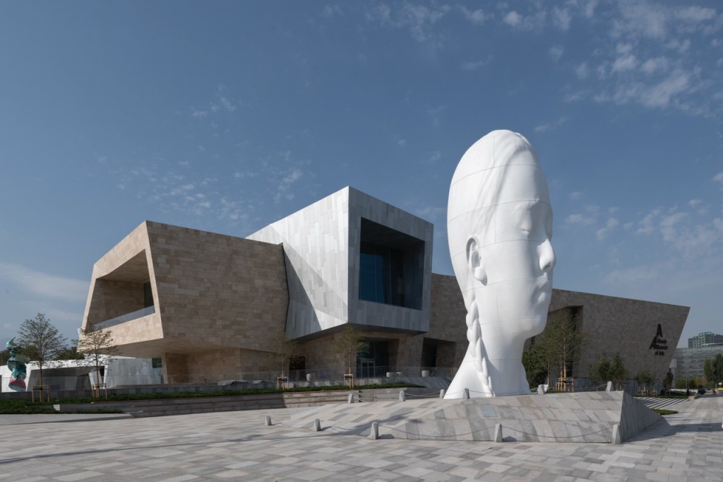 Almaty Museum of Arts. Photo: Alexey Narodizkiy