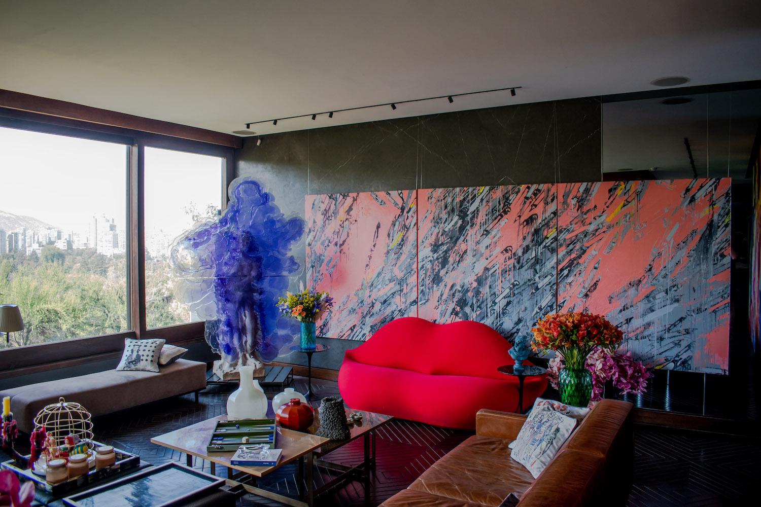 Nick Van Woert, “Untitled”; Grace Weinrib, “Pencil (triptych)"; and Mae West, lipstick sofa- Dali. Photo: Andrés Herrera. Courtesy of Juan Yarur.