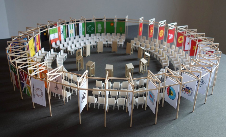 New World Summit – Berlin architectural model (2012), maquette, plexiglass, wooden structure, 90 X 90 X 117 cm, Jonas Staal. Courtesy of CollezioneTaurisano.